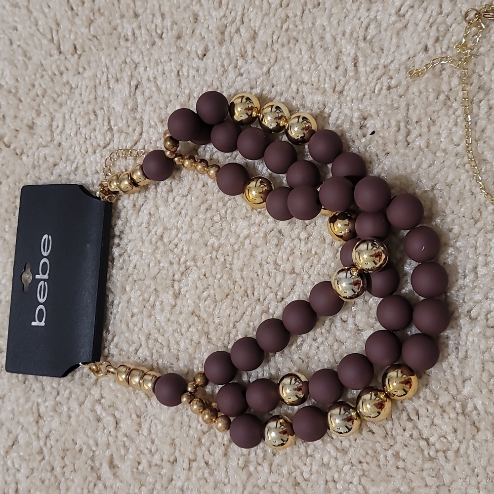 Necklaces - Picture 2 of 6